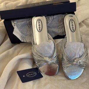 Scoop Women’s Braided Knot Sandal